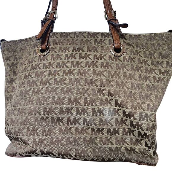 Michael Kors Tan & Brown Signature MK Tote Bag - Picture 2 of 15